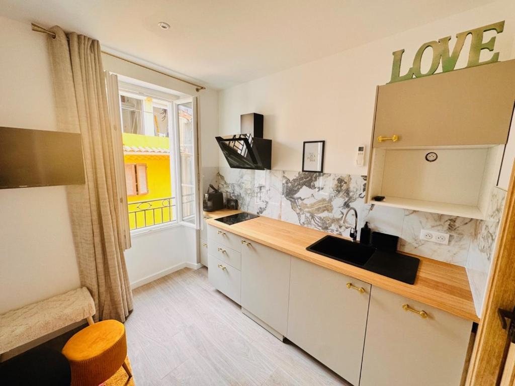 Les Appartements De Nana 6 - Studio Hypercentre, Rue Meynadier, Palais & Plage, Clim, Wifi Cannes Eksteriør billede